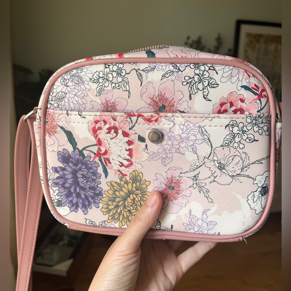 Small floral camera bag